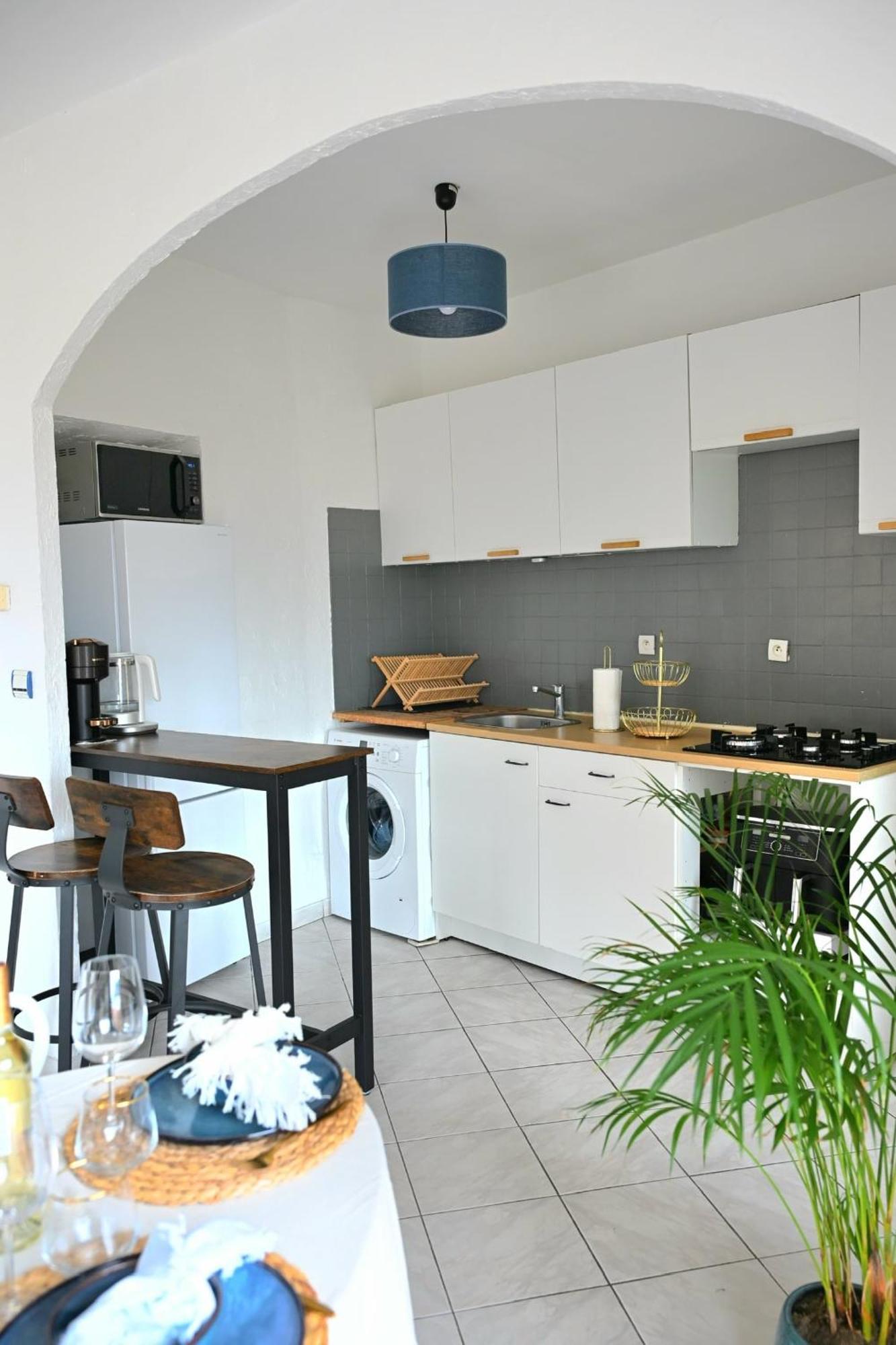 The Seaside Serenity - Calm & Charming Bay View Flat - Heart Of Villefranche Exterior photo